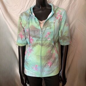 Green Tea brand tropical print 3/4 length sleeved zip hoodie, size M